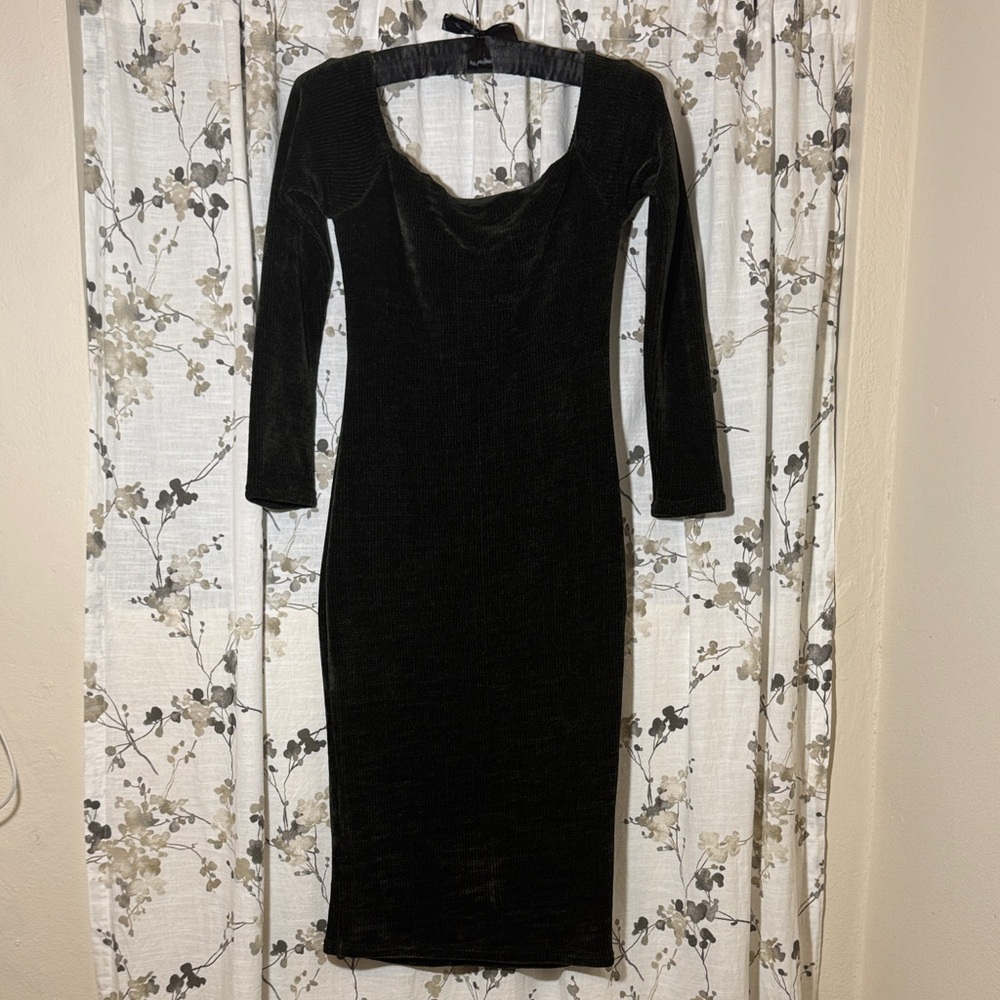 Elegant Green Long Sleeve Dress